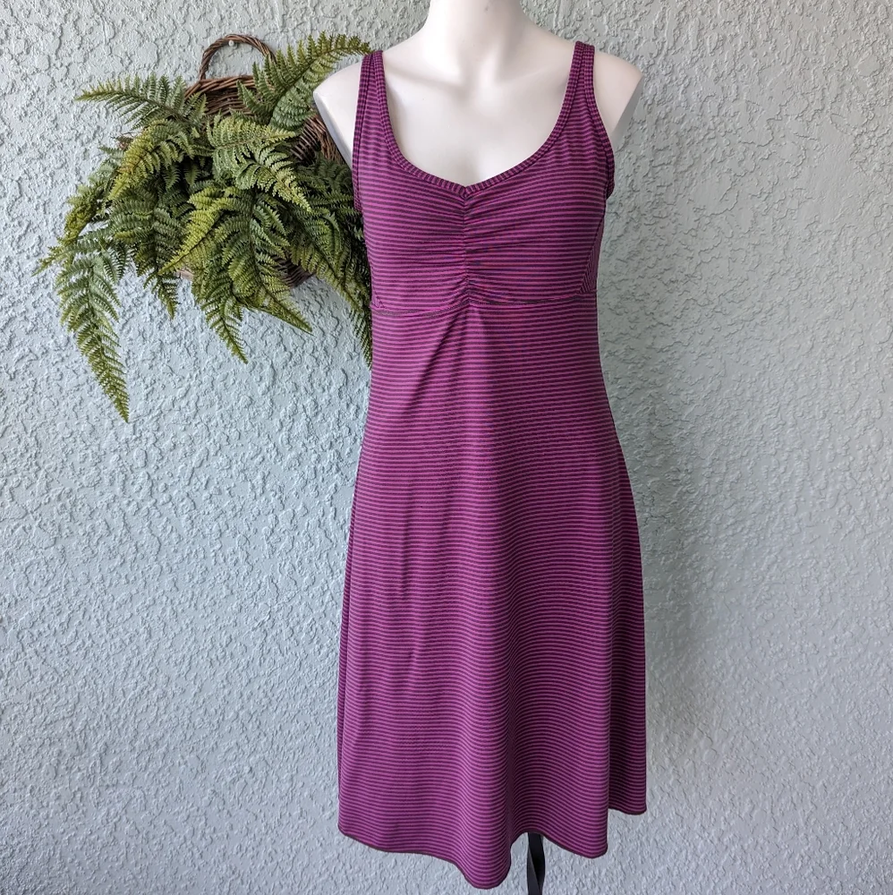 Prana summer dress built-in bra size m criss cross back casual